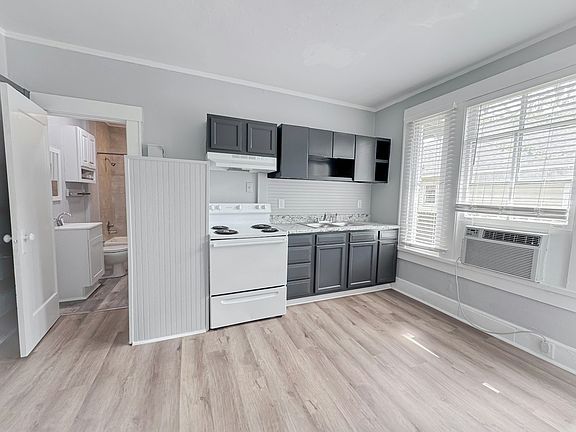 4th image of 23 South St #B