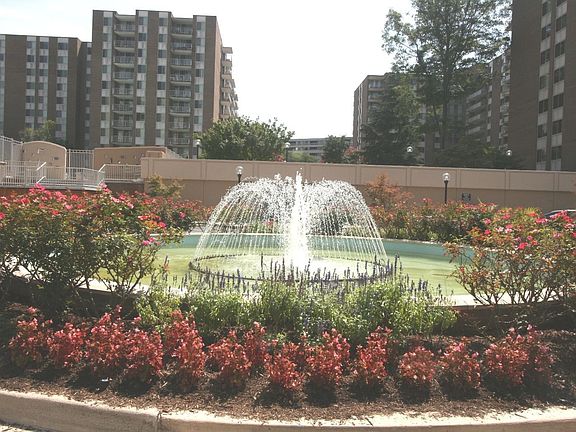 Fountain in front