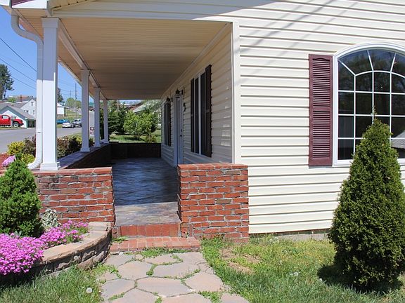 2nd image of 613 Goolsby St