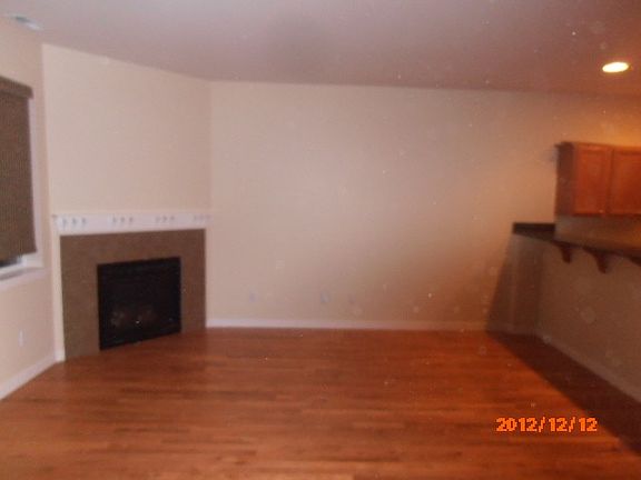 5th image of 4118 148th St SW APT D1