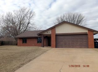 614 N Cimarron Dr, Enid, OK 73703