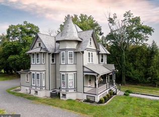 18 Woodstown Rd, Mullica Hill, NJ 08062