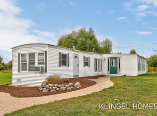 3080 W 48th St, Fremont, MI 49412