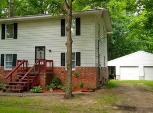 6865 S Davis Rd NE, Mancelona, MI 49659