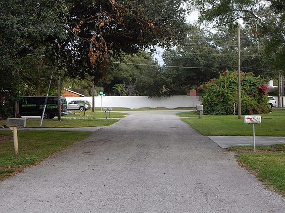 4th image of 3605 Edna Ct