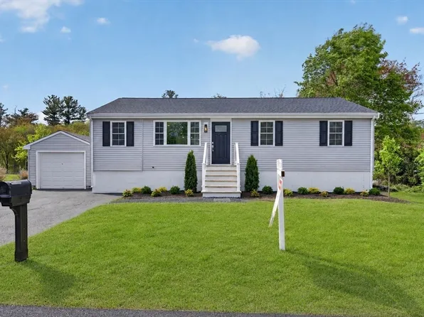 198 Dunbar St, Taunton, MA 02780