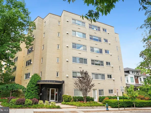5315 Connecticut Ave NW APT 102, Washington, DC 20015