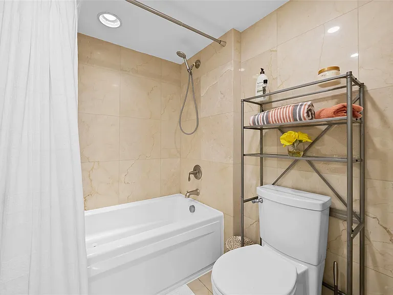 5100 N Ocean Blvd #702 — Photo 15