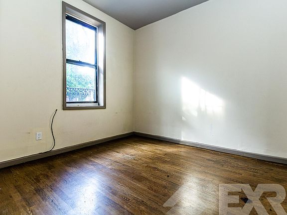 2nd image of 1202 Spofford Ave APT 1B