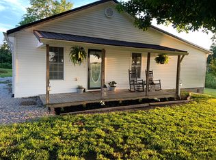 4681 Campbellsville Rd, Hodgenville, KY 42748