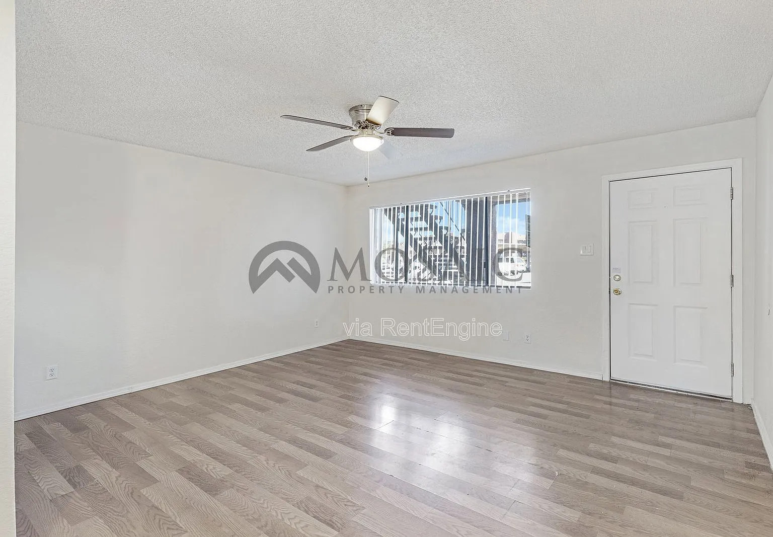 1 bed, 1.0 bath, 672 sqft, $790 — Photo 2
