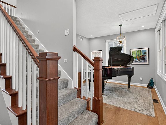 4th image of 6219 Fillmore St