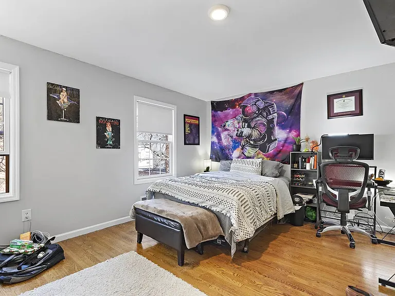 347 Palisade Ave — Photo 5