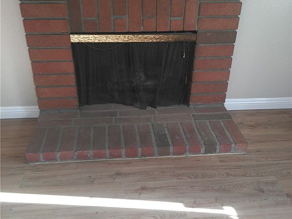 3rd image of 17320 Mapes Ave