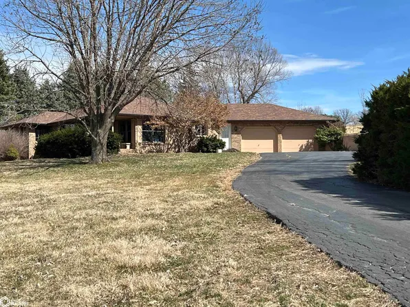 2268 T Ave, Clarinda, IA 51632