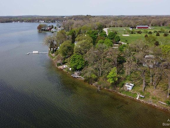 3rd image of 1827 Wamplers Heights Dr