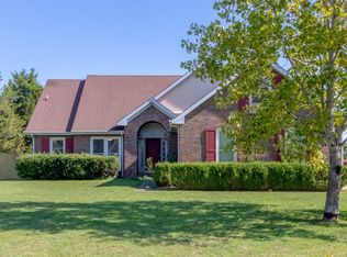 1985 Waywick Dr, Clarksville, TN 37043