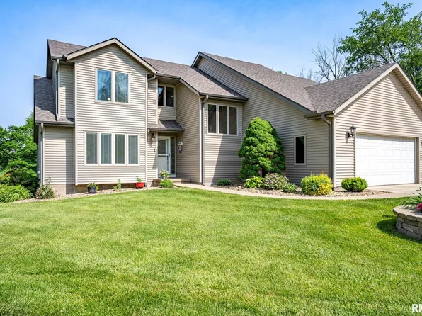 5104 S Cameron Ln, Mapleton, IL 61547