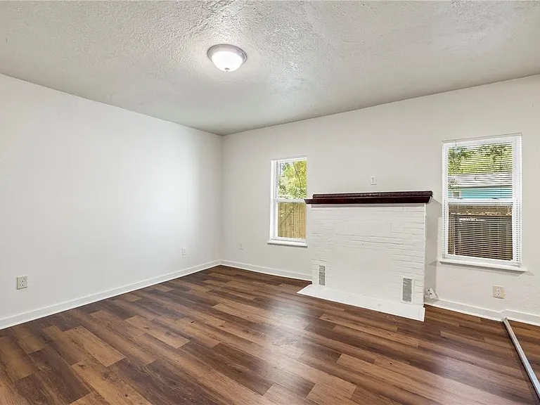 665 26th Ave S — Photo 16