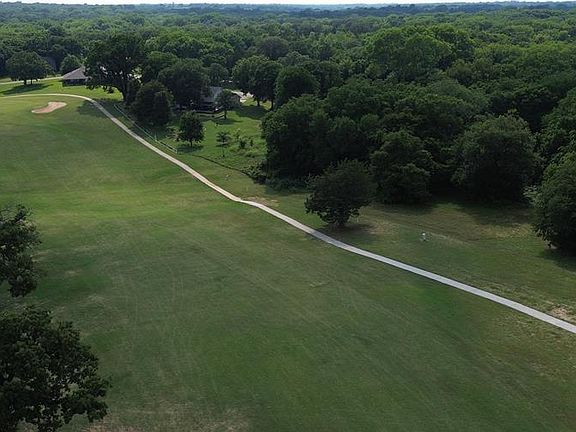 5th image of 25 Arrowhead Dr #10