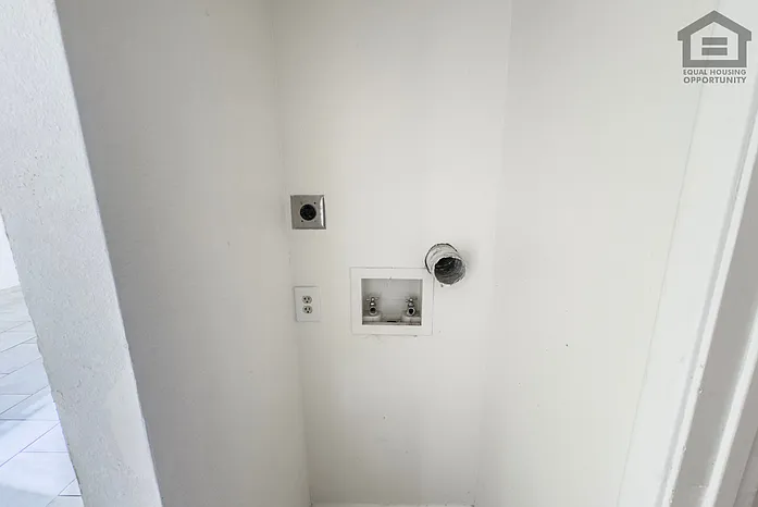 308 E Vogel Ave #4 — Photo 20