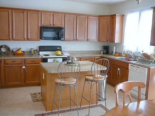 5th image of 2187 Deyerle Ave