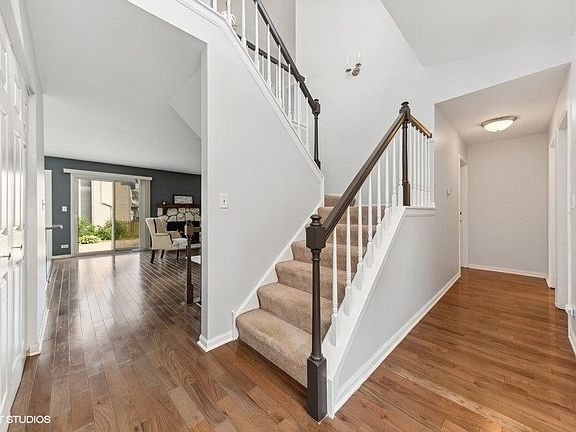 2nd image of 340 Buckthorn Ln