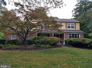 2549 Damian Dr, Hatboro, PA 19040