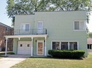 2647 Grunewald St, Blue Island, IL