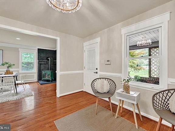 5th image of 2743 Ridge Rd