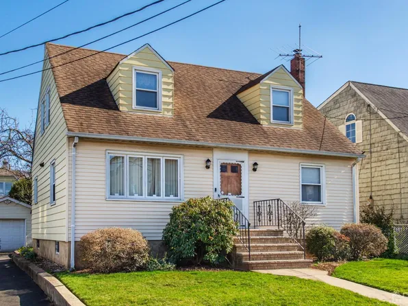 652-654 McKinley St, Elizabeth, NJ 07202
