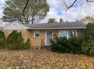 2339 S Cleveland Ave, Saint Joseph, MI 49085