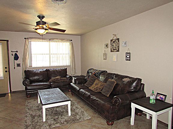 2nd image of 1005 Morton Ave