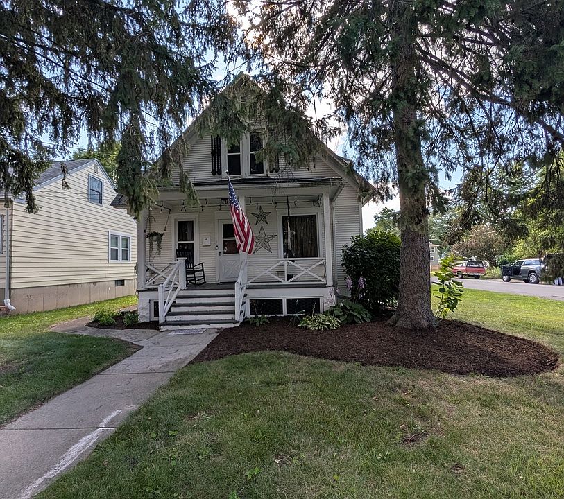 1st image of 739 N 11th St