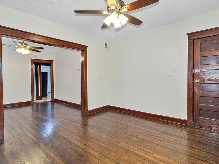 2708 & 2710 Holmes St — Photo 28