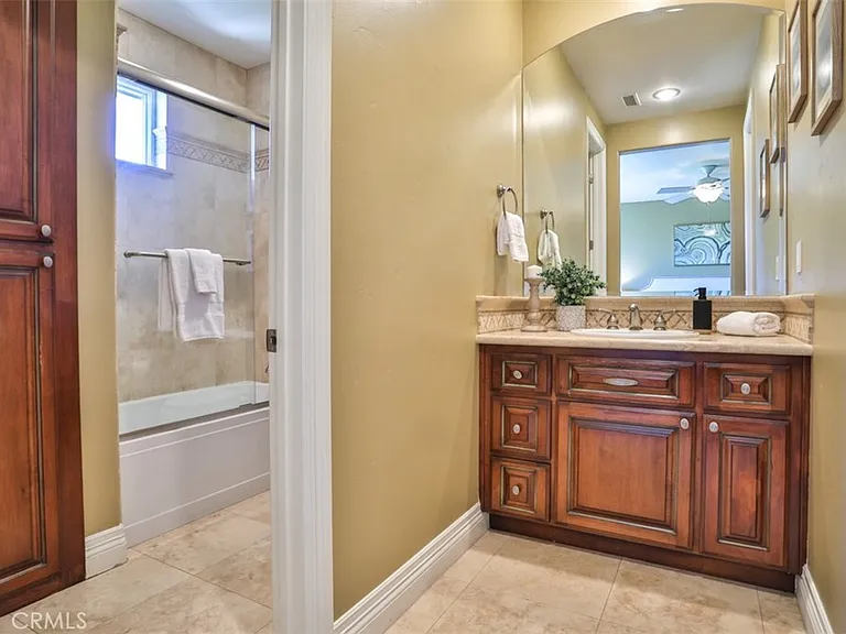 39520 Colleen Way — Photo 69
