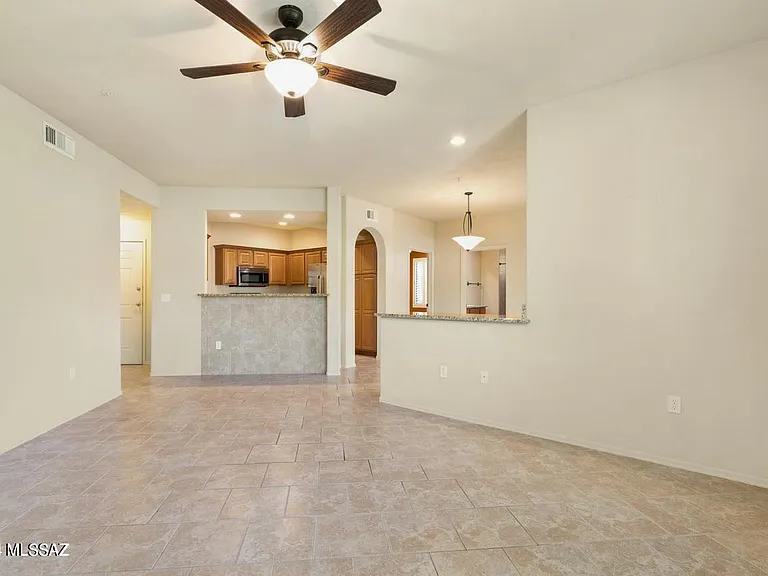 2550 E River Rd #4103 — Photo 3