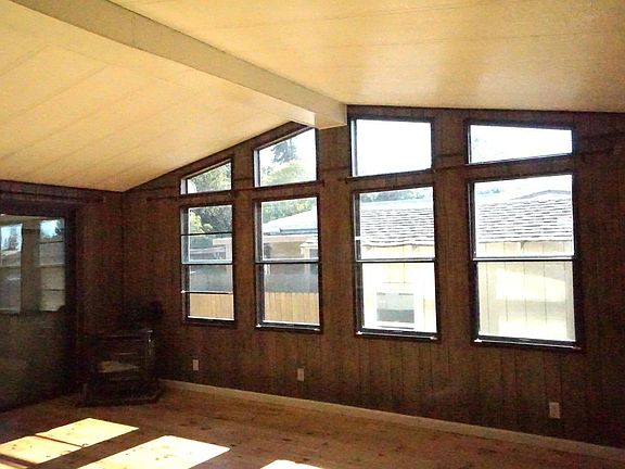 5th image of 65 Pamela Drive