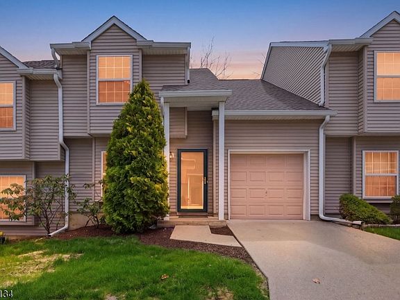 2nd image of 56 Cambridge
