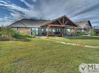 1454 Lakeview Dr, Saint Paul, TX 75098
