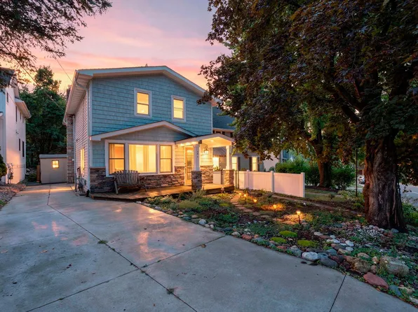 62 Juniper St, Saint Paul, MN 55115