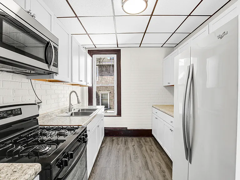 201 N Hickory St #1 — Photo 9