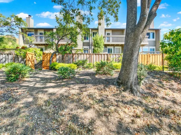 2009 Hawthorne Terrace, Novato, CA 94945