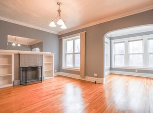 2008 W Birchwood Ave APT 2, Chicago, IL 60645