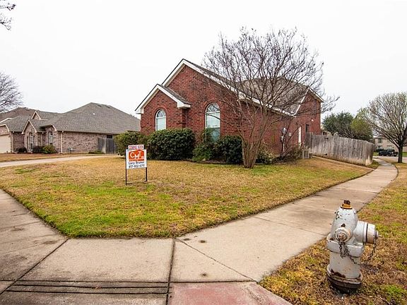2nd image of 5100 Birch Grove Ln