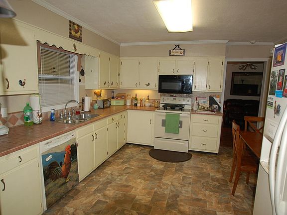 5th image of 6018 Lilywood Ln #15