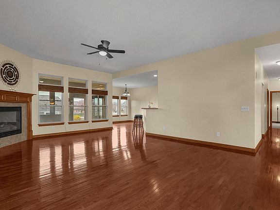 5th image of 11255 Santa Barbara Dr