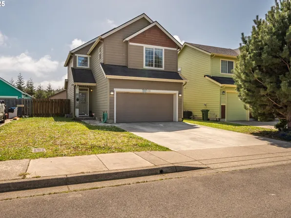 773 Kentucky Ave, Coos Bay, OR 97420