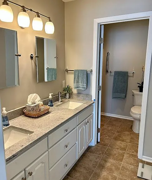 213 N Park St #1 — Photo 11