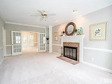 117 Huntsmoor Ln — Photo 4
